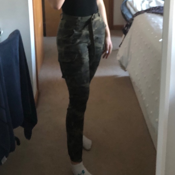 Fashion Nova Camo Pants - Picture 2 of 3